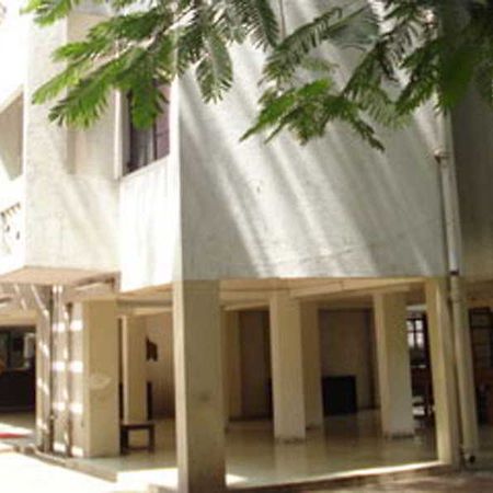 Hôtel Meru à Pune Extérieur photo